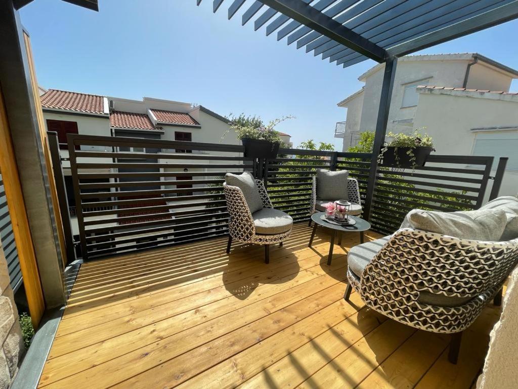 Villa Jadranka Apartments Tučepi エクステリア 写真