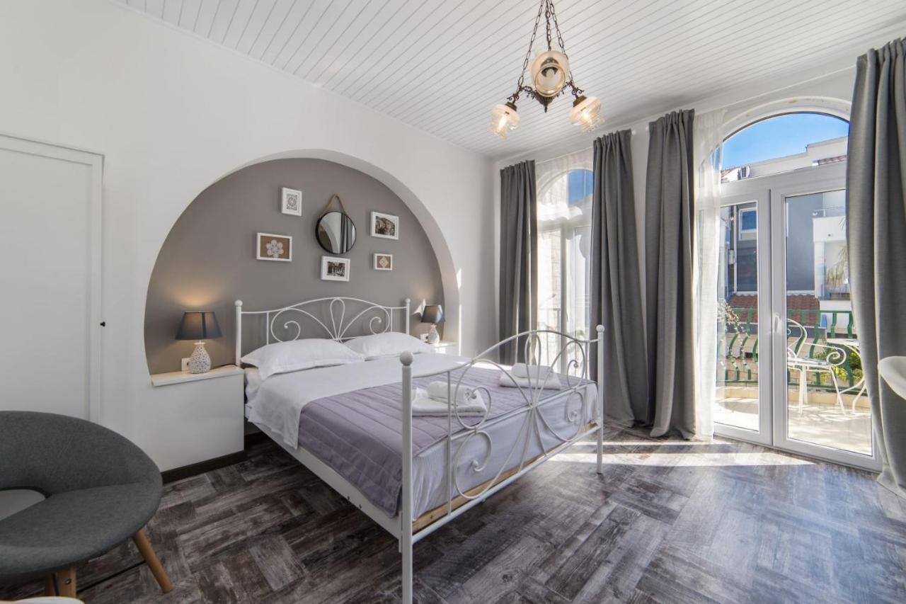 Villa Jadranka Apartments Tučepi エクステリア 写真