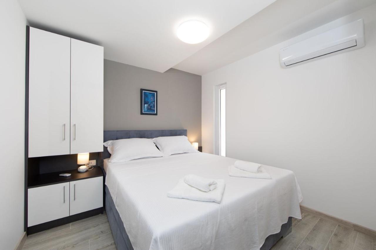 Villa Jadranka Apartments Tučepi エクステリア 写真