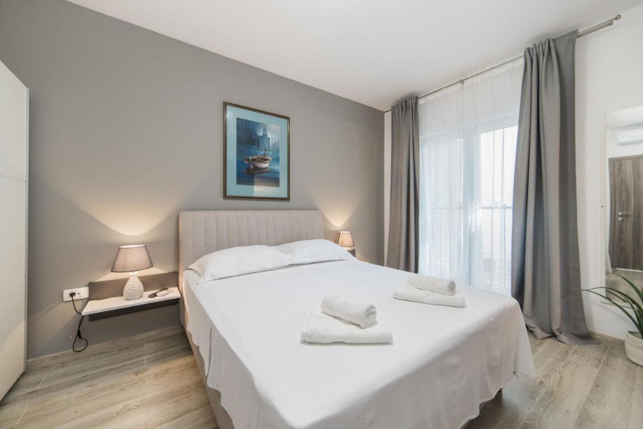 Villa Jadranka Apartments Tučepi エクステリア 写真